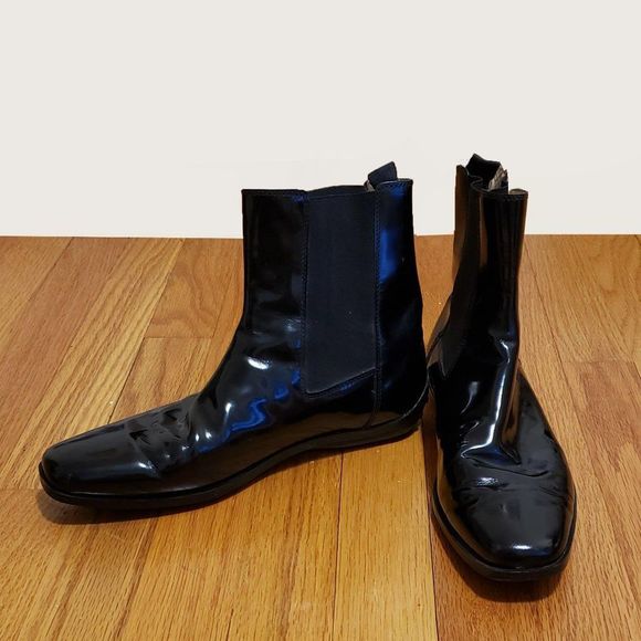 Tod's Patent Leather Boots - Picture 4 of 11